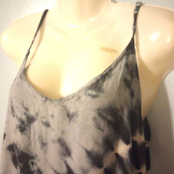Tie dye Swimsuit cover with tassel hem - Picture 2 of 9